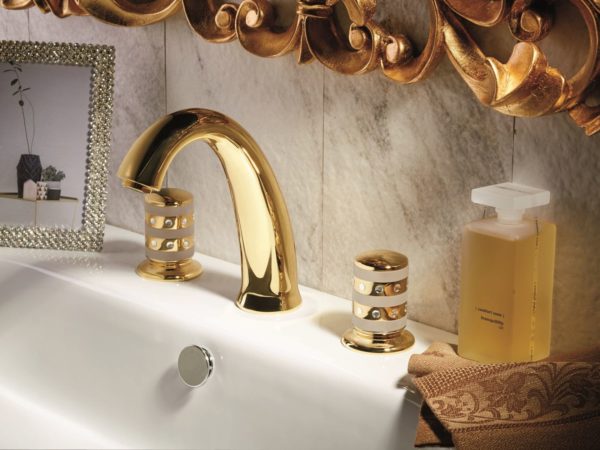 Art 3 Hole Basin Mixer Group ‐GOLD